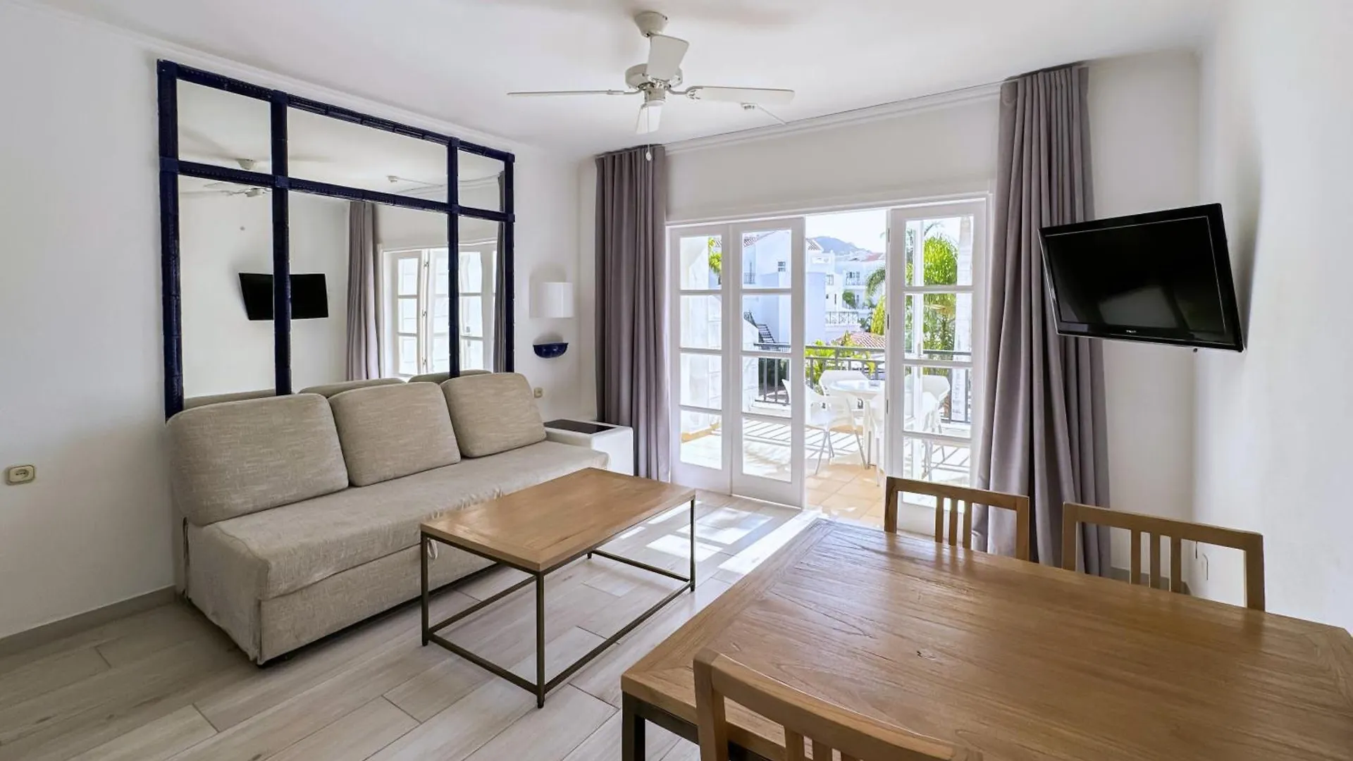 Aparthotel Apartamentos Parque Del Sol Costa Adeje